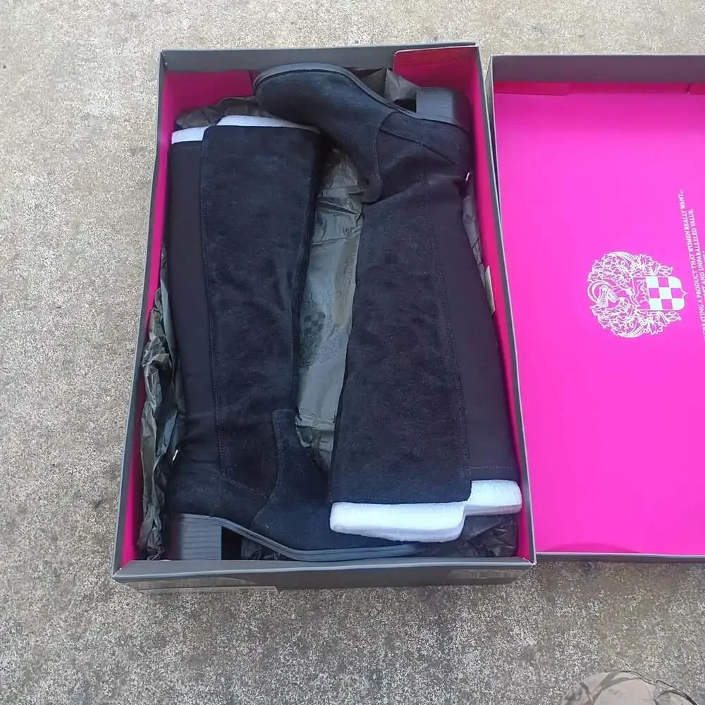 Vince Camuto VC-Frances Boots Size 6M Black Verona/Neoprene